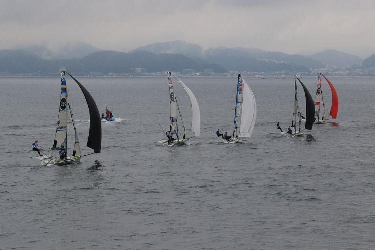 塔图姆,小时斋戒后,与全队炸鸡,中彩网,彩票平台,在线投注,安全购彩,彩票开奖