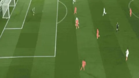 “朱鹏宇中超首秀为替补，国青空缺之际加入英博战队”